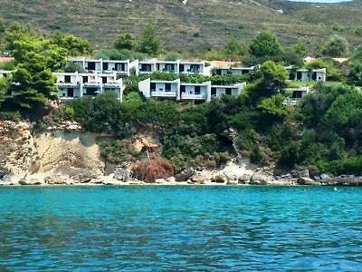 White Rocks Hotel Kefalonia Lassi